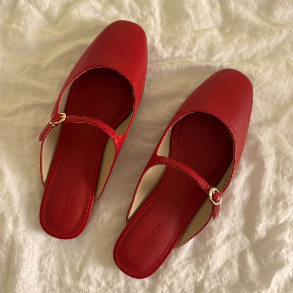 Elegant Red Women's Mules